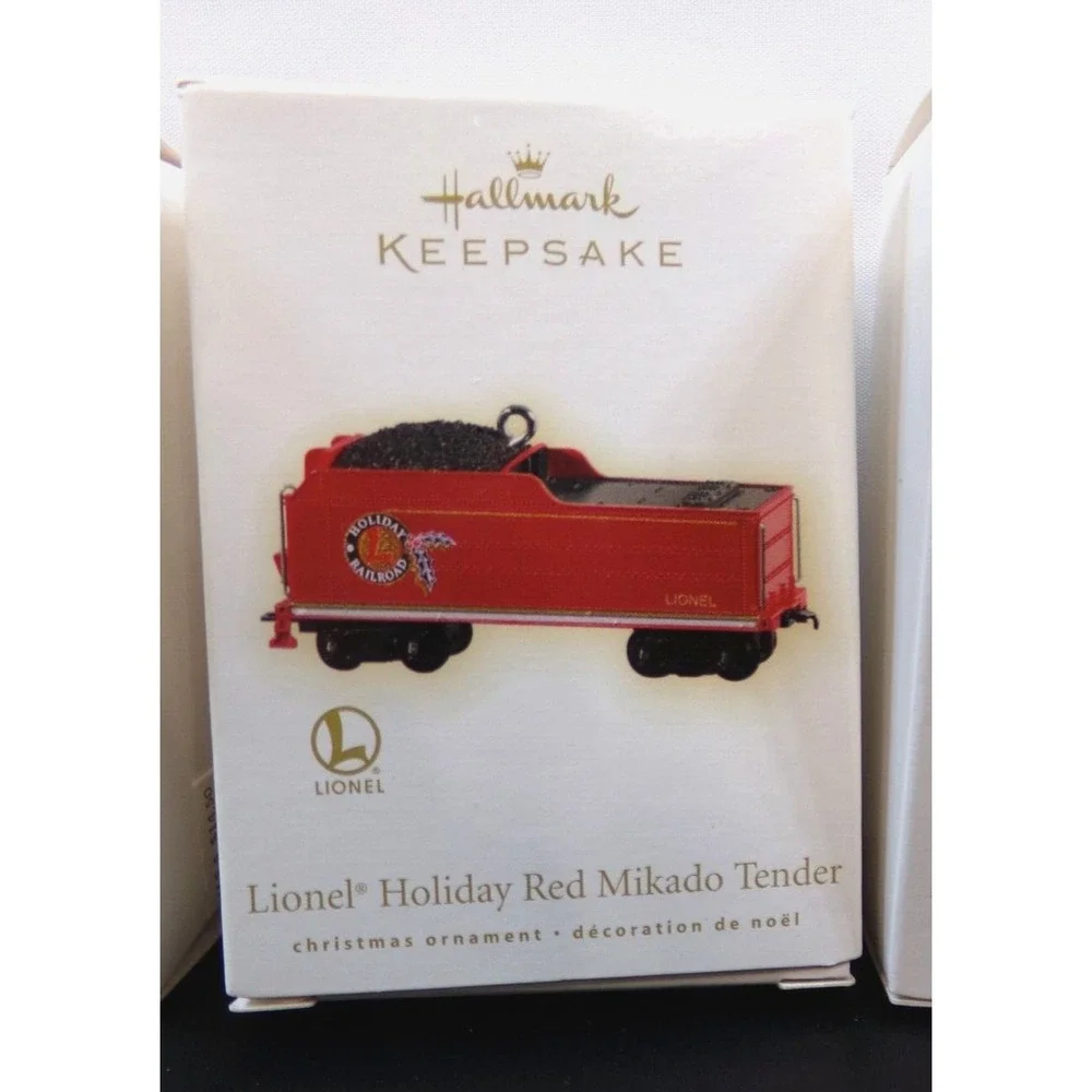 Hallmark Ornament 2009 Lionel Holiday Red Mikado Locomotive Tender & Boxcar (3)